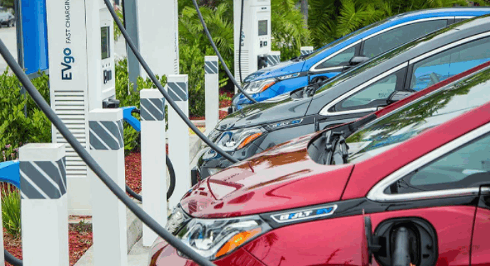 Elektrik avtomobili olan şəxslərin DİQQƏTİNƏ 