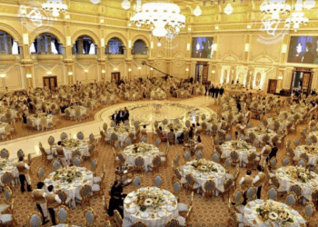 Bakıda şadlıq evində kişi oynadığı yerdə öldü