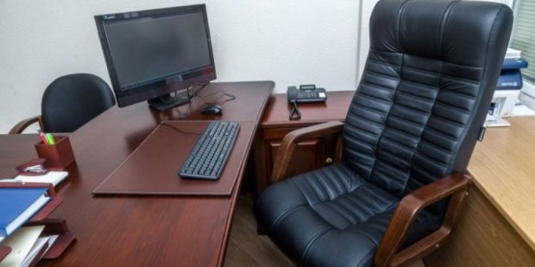 Sabirabadda məktəb direktoru işdən çıxarıldı