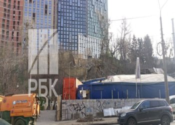 Fransa Azərbaycanın Ukraynadakı səfirliyinin raket zərbəsinə məruz qalmasını pisləyib