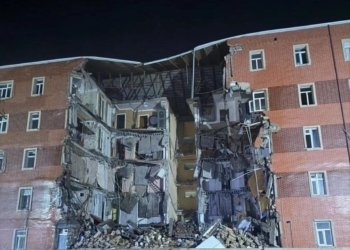 Goranboyda 5 mərtəbəli yaşayış binasının bir bloku tamamilə çökdü