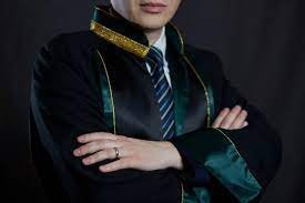 DİQQƏT! Vəkil olmaq istəyənlərin NƏZƏRİNƏ