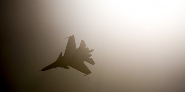 Rusiyada Su-30 qırıcısı qəzaya uğrayıb, ekipaj həlak olub