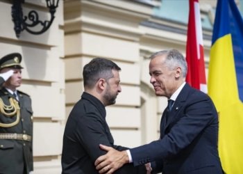 Karni ABŞ-nin sülh planı üzrə Zelenski ilə danışıqlar aparıldığını açıqlayıb