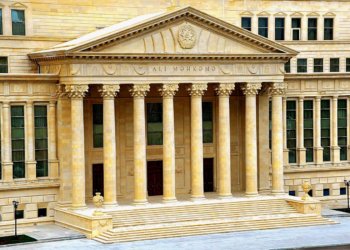 Ali Məhkəmə hakiminin fəaliyyətinə xitam verildi