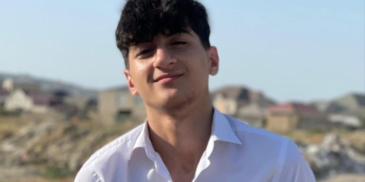 İnfarktdan ölən 17 yaşlı məktəblinin - Fotosu