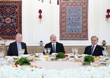 Liderlər birgə nahar etdilər – Fotolar