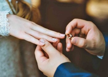 15 yaşlı qızı nişanlamaq istədilər