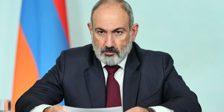 Paşinyan Təhlükəsizlik Şurasının iclasını çağırdı