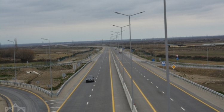 Ödənişli yolda radar və müşahidə kameraları quraşdırıldı