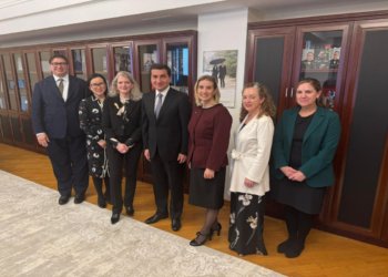 Hikmət Hacıyev və ABŞ Dövlət katibinin müavini Ermənistanla münasibətləri müzakirə edib