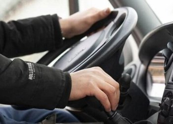 Avtomobildən kişi meyiti tapıldı