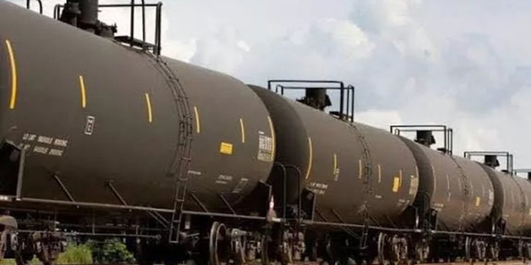 Bakıdan göndərilən yük Ermənistana çatdı