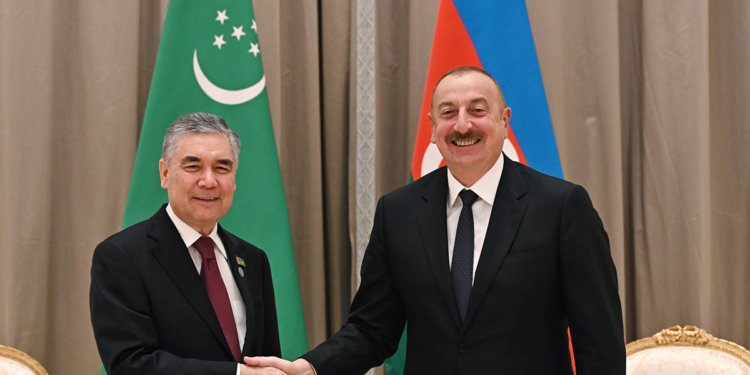 Qurbanqulu Berdiməhəmmədov Prezident İlham Əliyevi təbrik edib