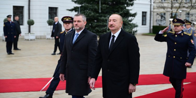 Slovakiya Prezidenti Azərbaycan dövlət başçısını təbrik edib