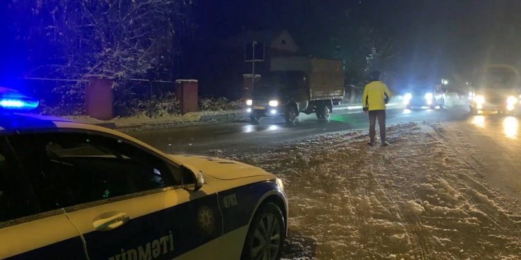 Qusarda polis qış rejimində fasiləsiz xidmət aparır