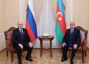 Azərbaycan və Rusiya Baş nazirləri telefon danışığı aparıb