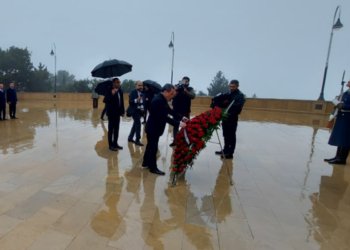 Araqçı Şəhidlər xiyabanında