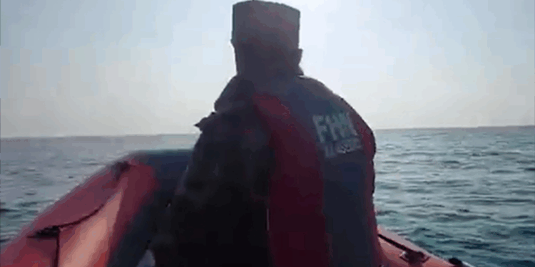 Bu halda kiçikhəcmli gəmilərin hərəkəti qadağandır! - Müraciət