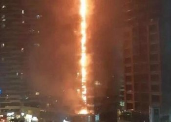 Xırdalanda yaşayış binasında yanğın: 2 nəfər yaralandı