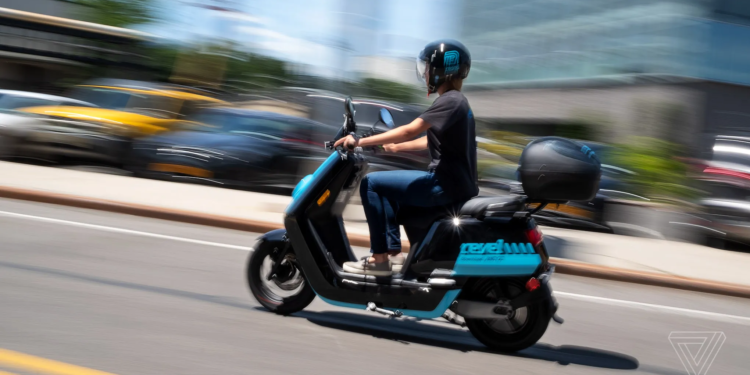 Moped sürücüləri 40 manat cərimələnəcək