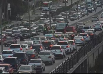 Bakının bir sıra yollarında tıxac yaranıb