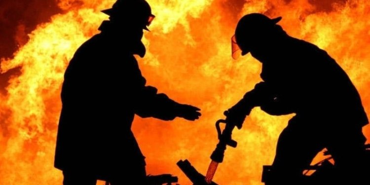 Xırdalanda anbarda güclü yanğın baş verib