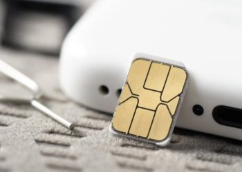 Azərbaycanda ev qiymətinə mobil nömrə SATILIR