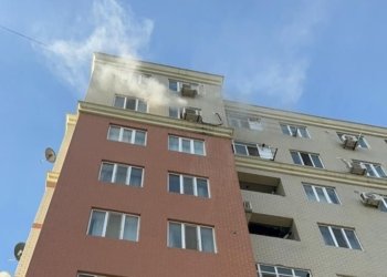 Qaradağda yaşayış binasında yanğın: FHN hadisə yerində