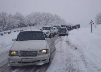 Bakı-Şamaxı-Yevlax yolunda nəqliyyatın hərəkəti dayandırılıb