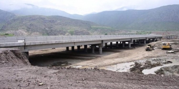 Araz çayı üzərində Ağbənd-Kəlalə avtomobil körpüsünün tikintisi qrafikə uyğun aparılır