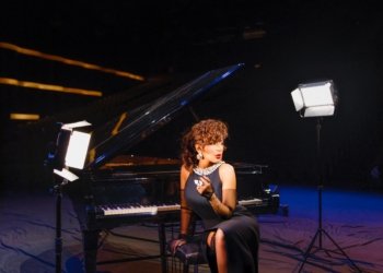 Xalq artisti Tünzalə Ağayevadan NÖVBƏTİ FOTOSESSİYA