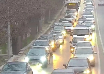 Bakıda nəqliyyat sıxlığı müşahidə olunan yolların siyahısı