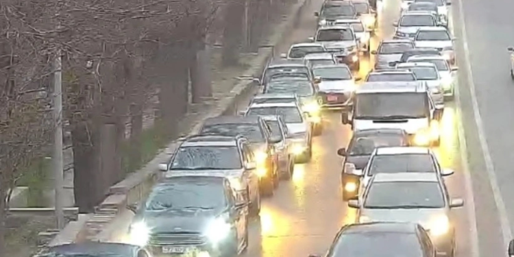 Bakıda nəqliyyat sıxlığı müşahidə olunan yolların siyahısı