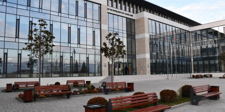 Qarabağ Universiteti beynəlxalq akkreditasiya sahəsində ilk uğurunu əldə edib