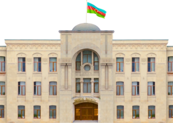 Səhiyyə Nazirliyi: Qarlı havaya görə 15 nəfər xəsarət alıb