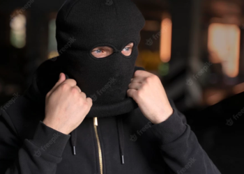 Paytaxtda evlərdən oğurluq edən şəxs saxlanılıb