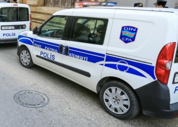 Bakıda ana QIZINI BIÇAQLADI