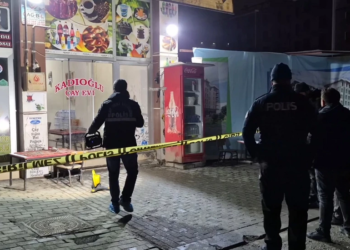 Türkiyədə silahlı insidentdə yeddi nəfər yaralanıb