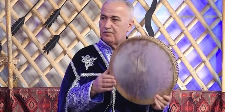 Tanınmış xanəndəmiz İrandan Bakıya gələrkən hava limanında SAXLANILDI