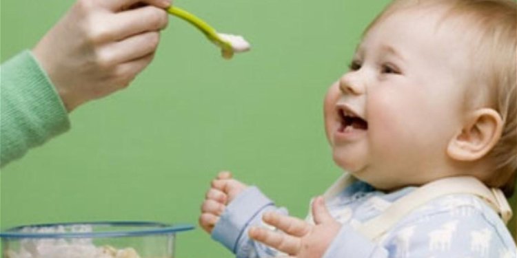 "Süni uşaq qidaları ilə bağlı ailələr xüsusilə diqqətli olmalıdır" - Məhsəti Hüseynova  