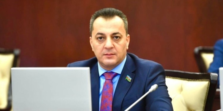 Vüqar İskəndərov: “Şəhərsalma və Memarlıq İli Azərbaycanın gələcək inkişaf strategiyasının tərkib hissəsidir”