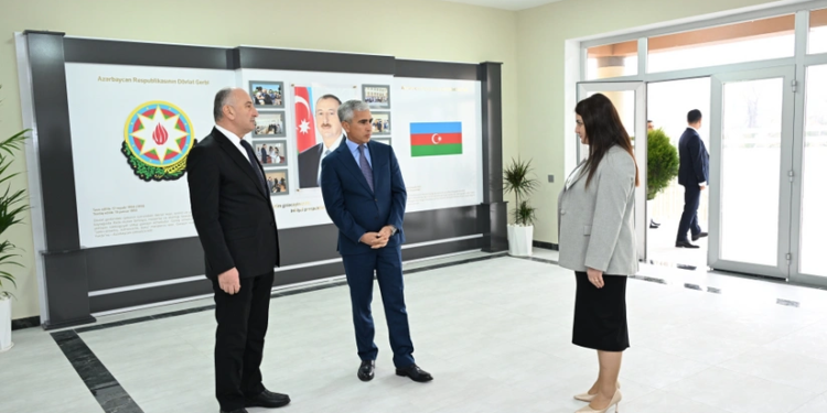 Ucarda Heydər Əliyev Fondunun təşəbbüsü ilə inşa olunan məktəb istifadəyə verilib