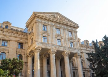 XİN Pakistandaki terror aktlarını pislədi