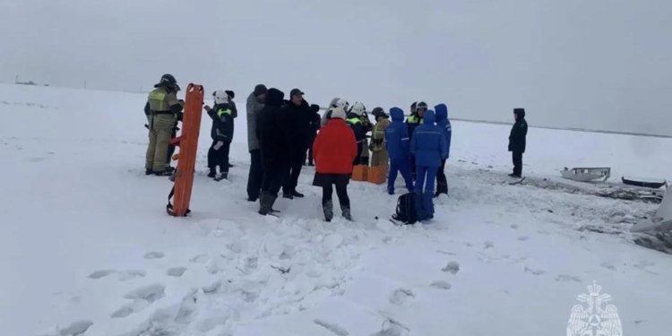 Rusiyada təyyarə qəzaya düşdü, ölənlər var 