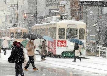 Yaponiyada güclü qar fəsadlara yol açdı – 30-dan çox insan ölüb