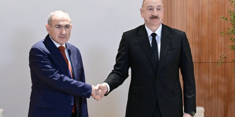 İlham Əliyevlə Nikol Paşinyan sabitliyin möhkəmləndirilməsi üçün hazır olduqlarını təsdiqləyiblər 