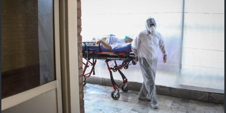 Özünə iynə vurandan sonra öldü