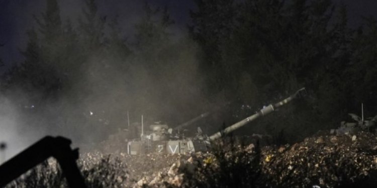 İsrail ordusu HAMAS-ın silah anbarını vurdu