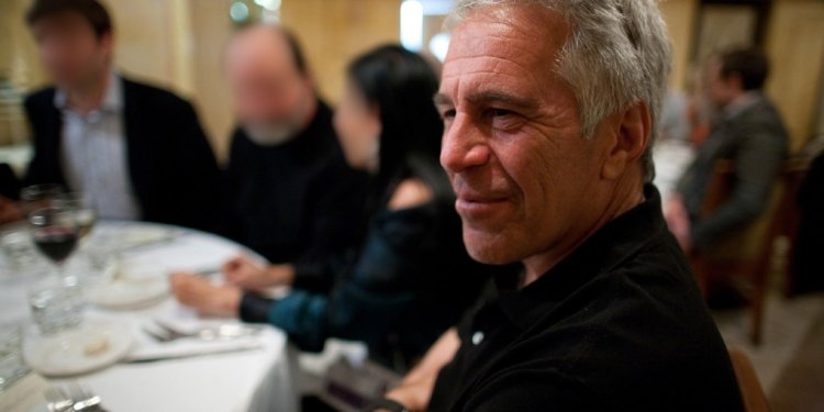 5 milyon dollarlıq sirr: Epşteynin vəsiyyəti Fransanı silkələdi 